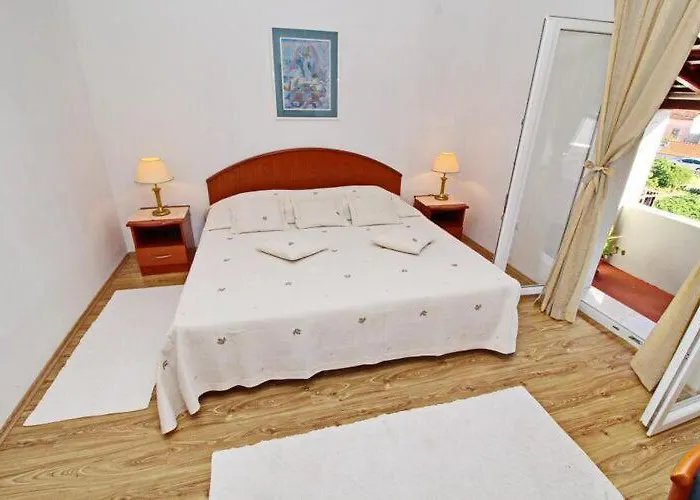 With Terrace And Garden Apartamento *